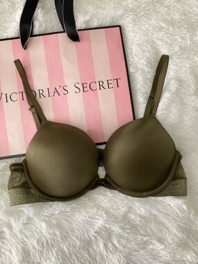 Victoria's Secret Olive Green Bombshell Bra